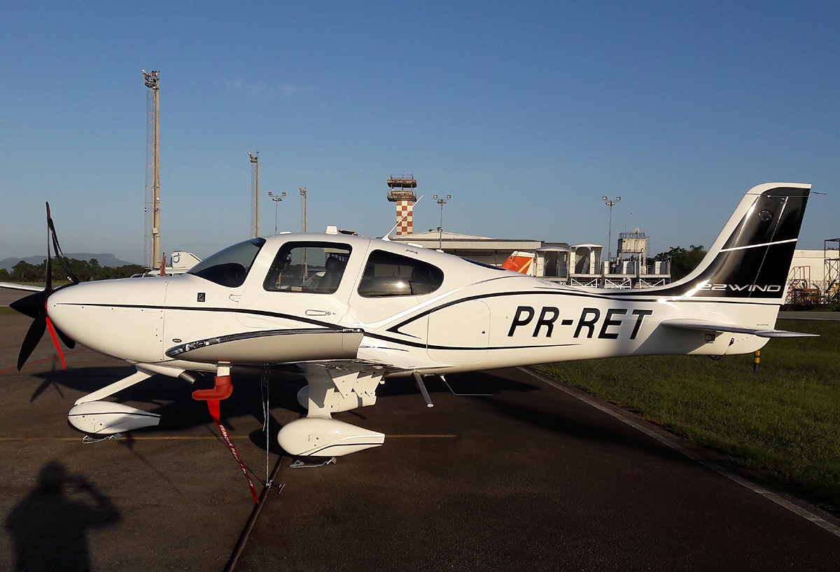 PR-RET - Cirrus SR22 Wind