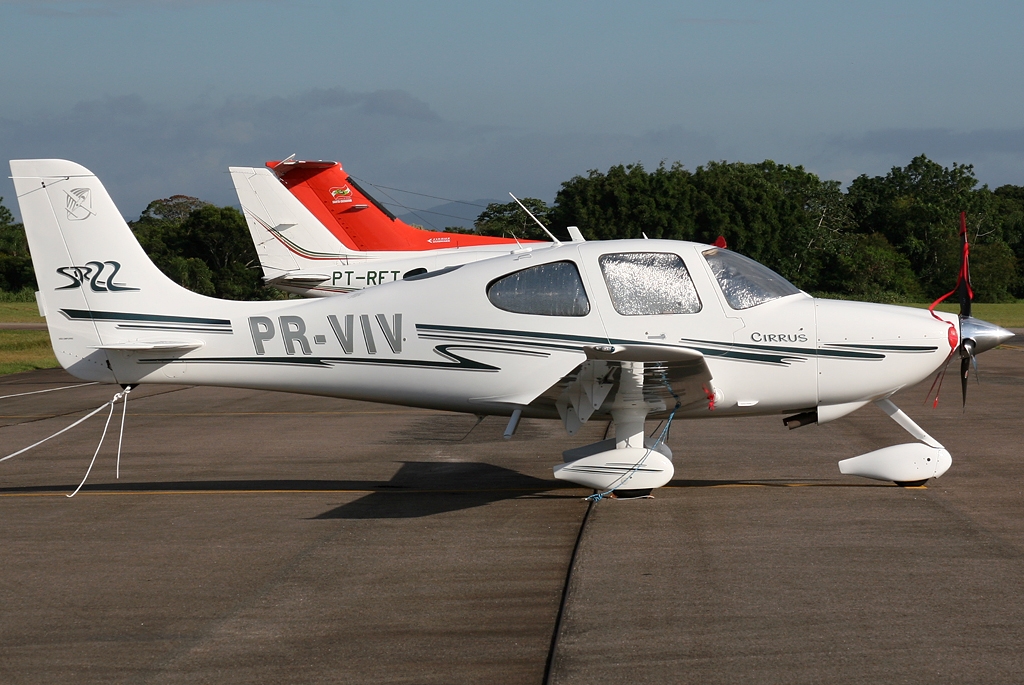 PR-VIV - Cirrus SR22