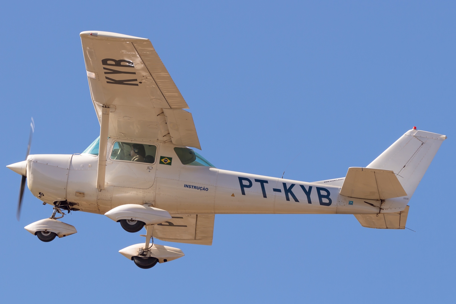 PT-KYB - Cessna 150J