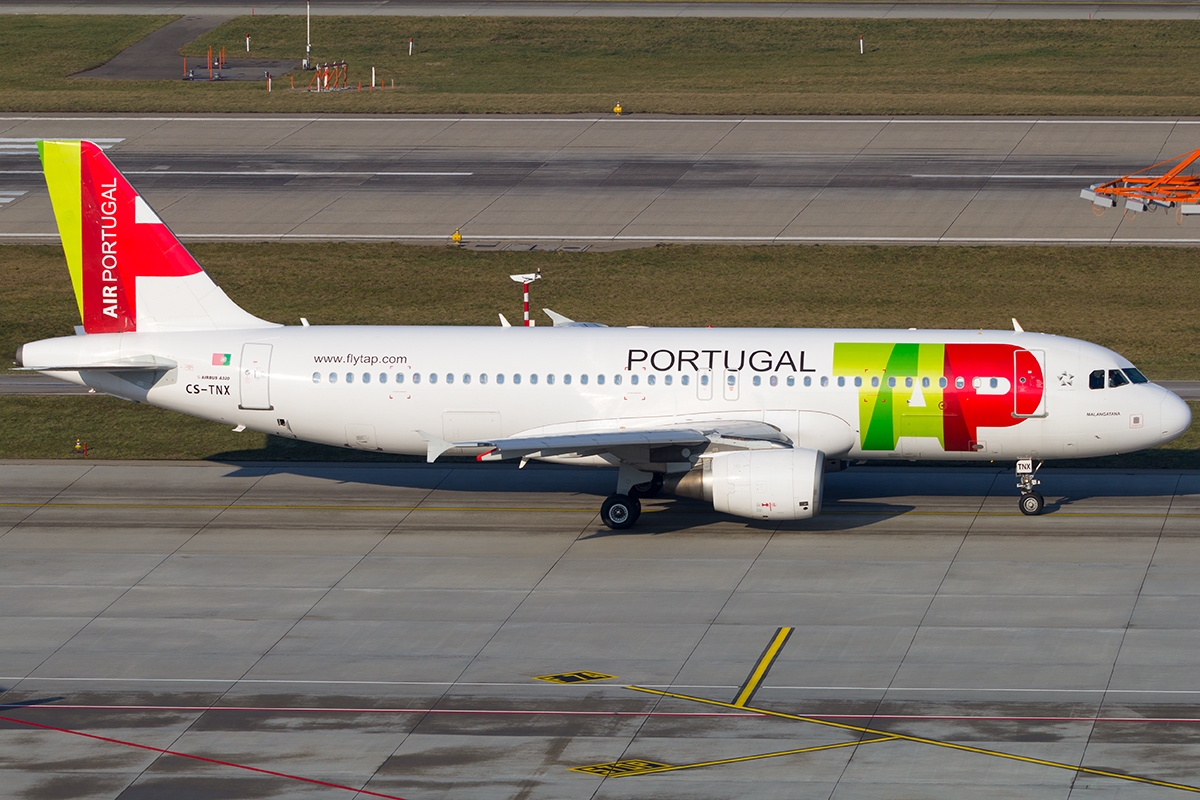 CS-TNX - Airbus A320