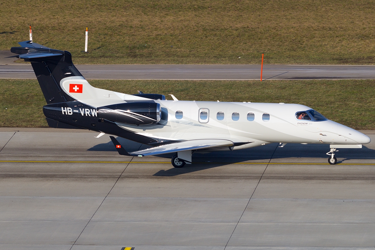 HB-VRW - Embraer EMB-505 Phenom 300