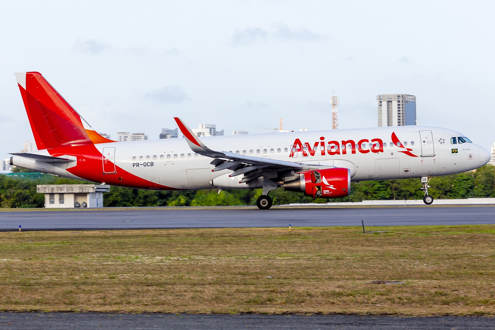 PR-OCB - Airbus A320