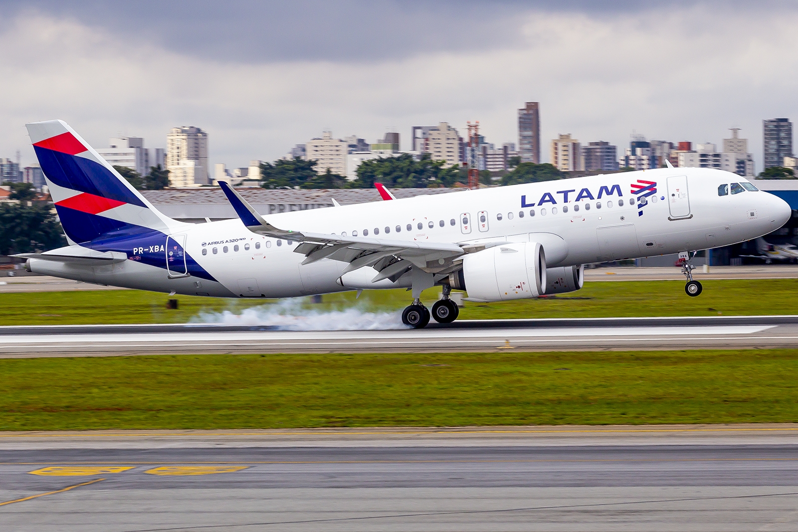 PR-XBA - Airbus A320