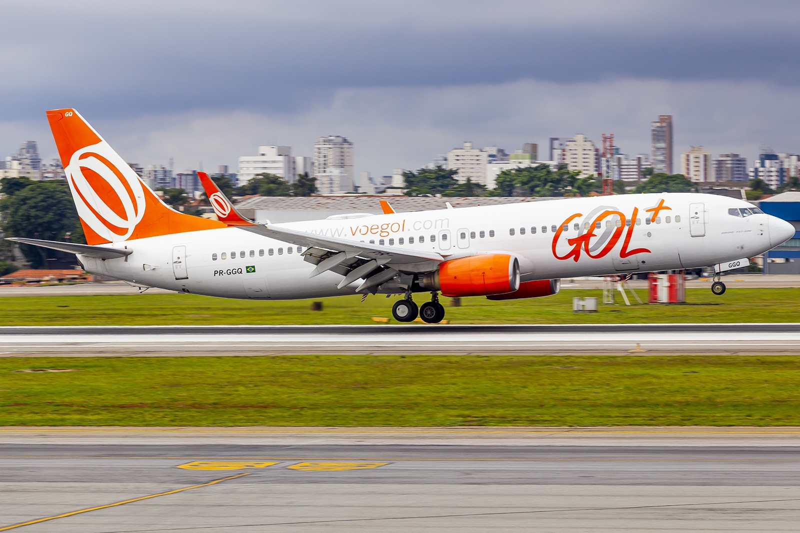 PR-GGQ - Boeing 737-800