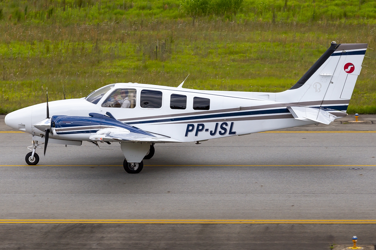 PP-JSL - Beechcraft G58 Baron