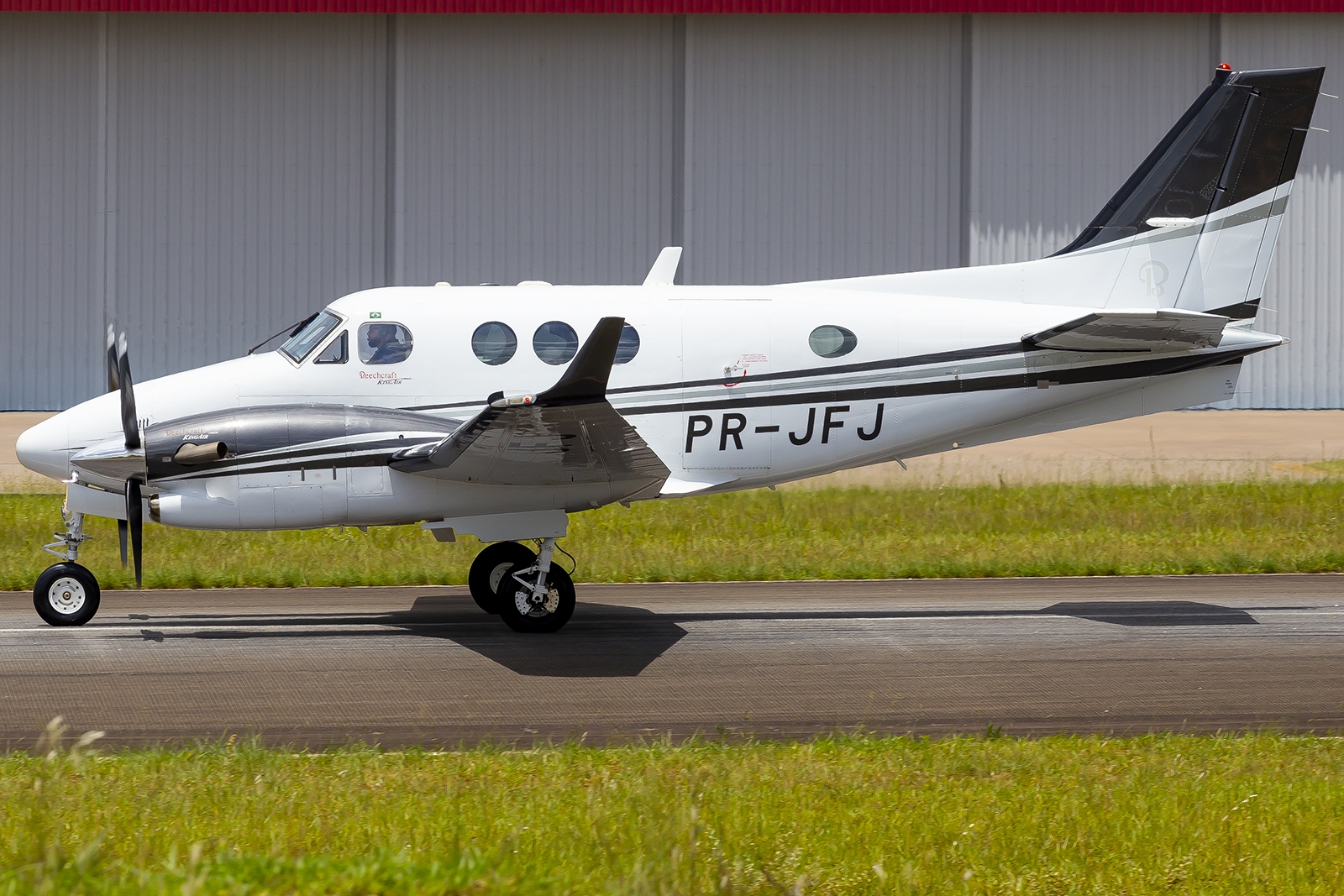 PR-JFJ - Beechcraft C90 King Air