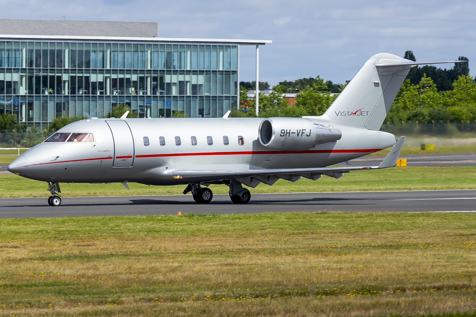 9H-VFJ - Bombardier CL-600-2B16 Challenger 605