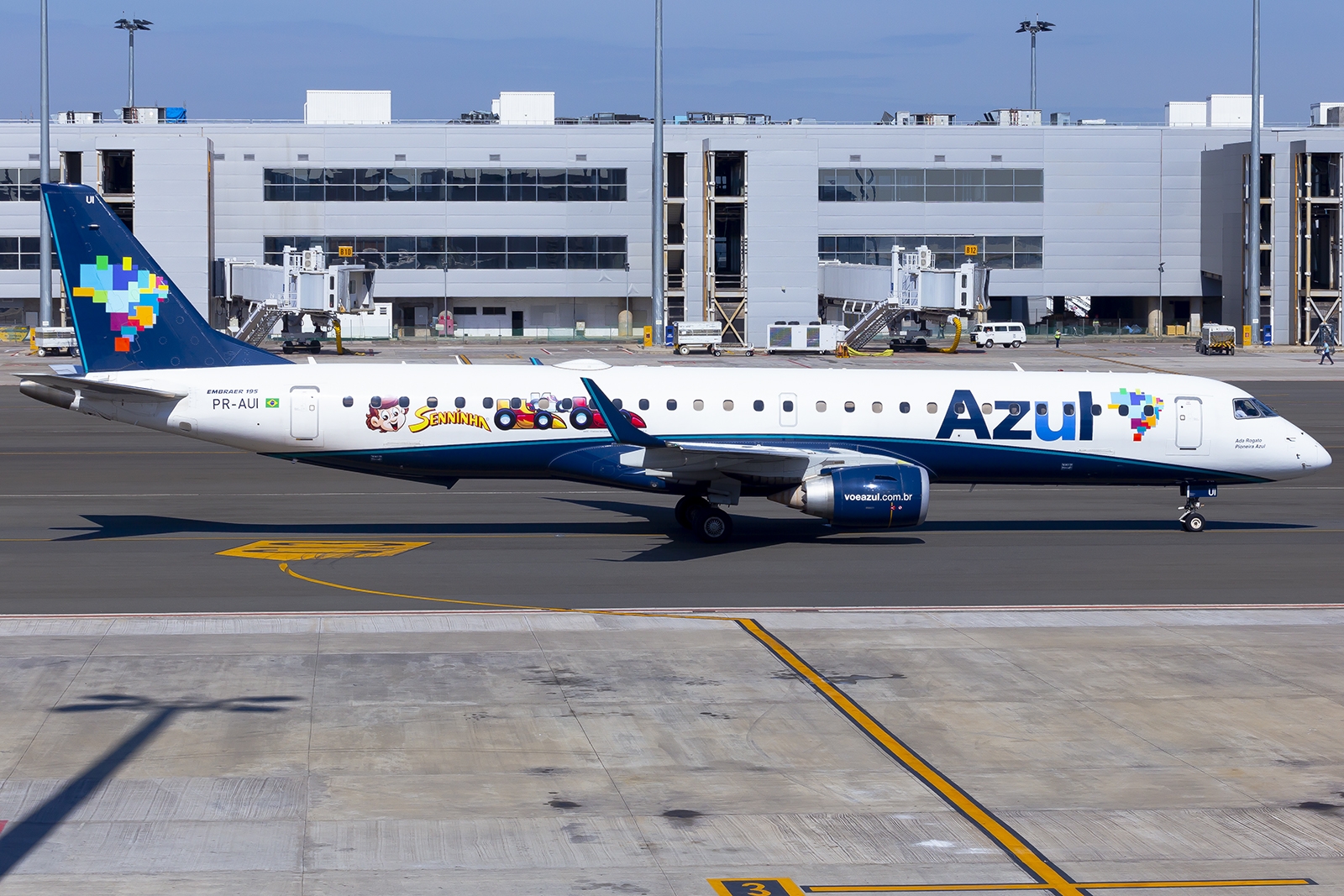 PR-AUI - Embraer 190-200