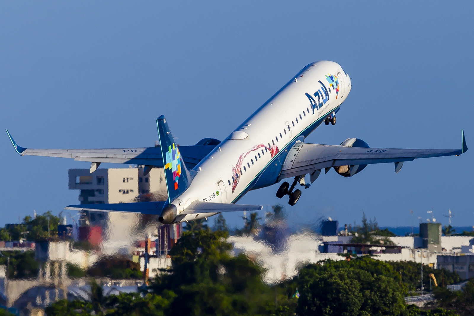 PR-AXB - Embraer 190-200