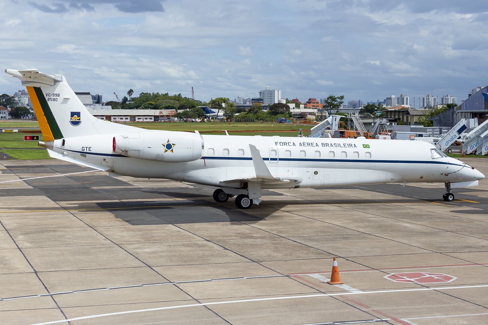 FAB2580 - Embraer C-99A