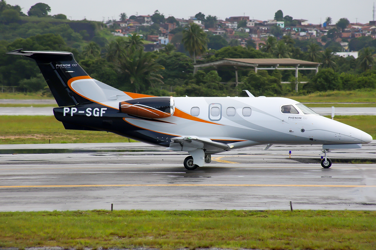 PP-SGF - Embraer EMB-500 Phenom 100