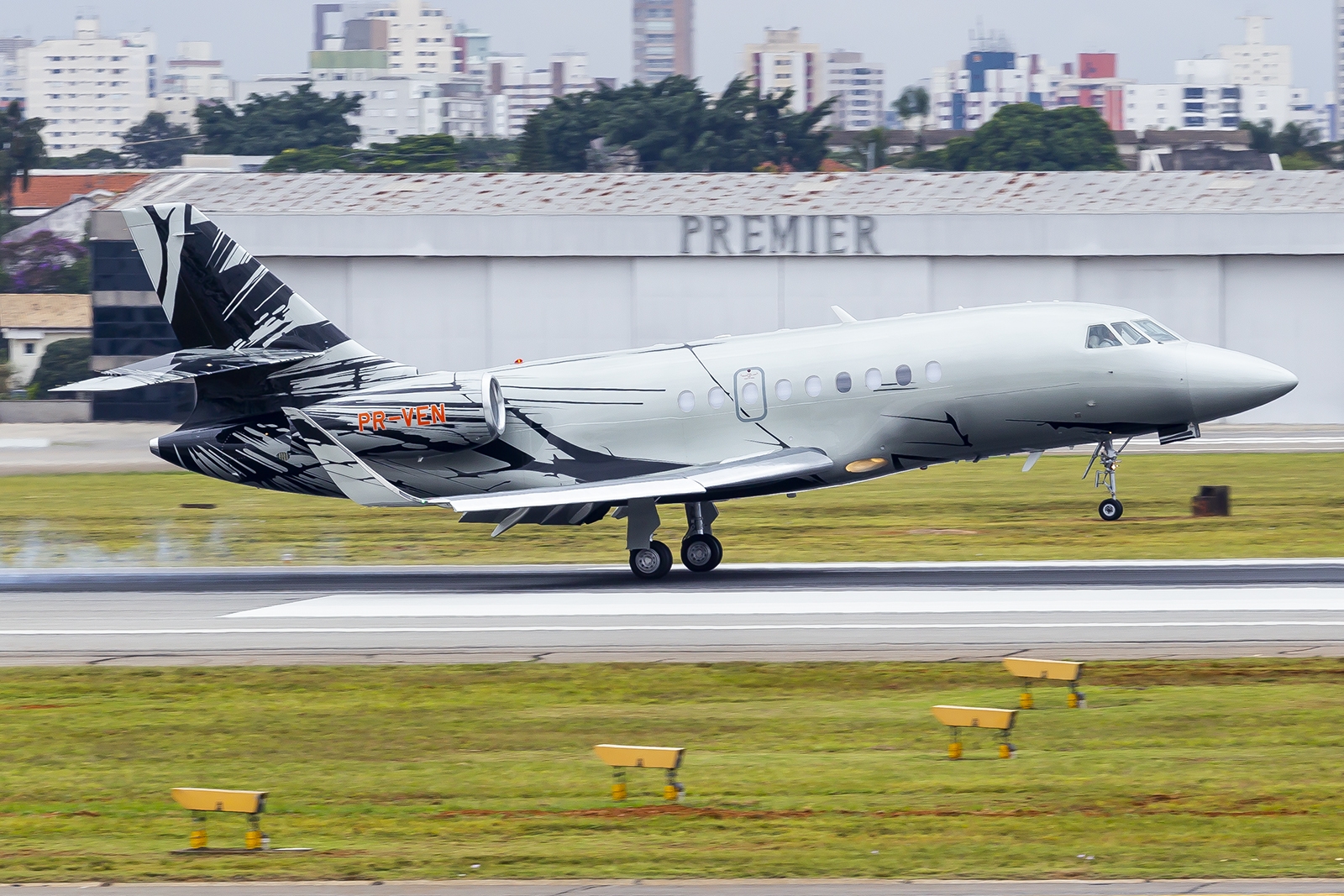 PR-VEN - Dassault Falcon 2000EX