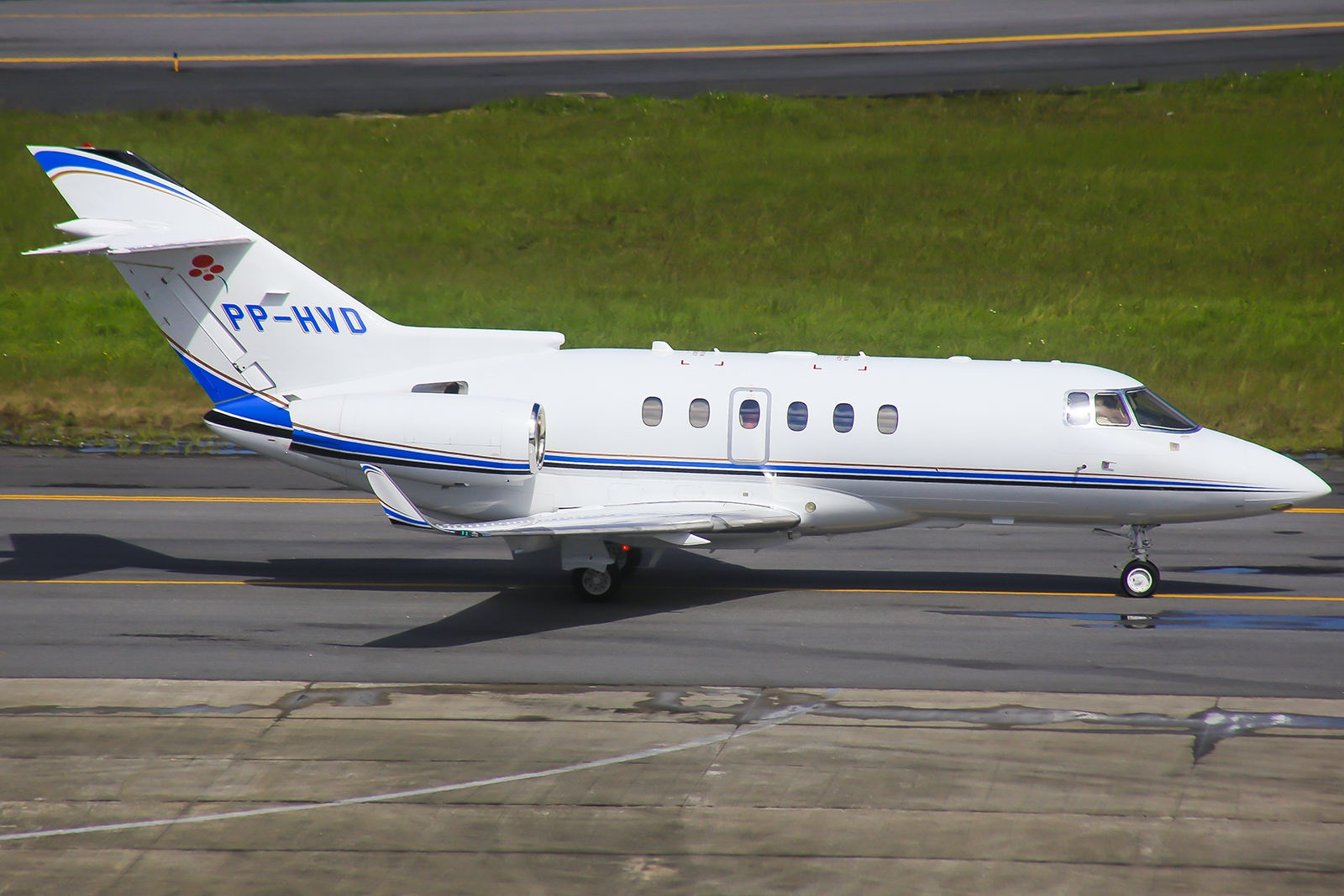 PP-HVD - Raytheon Hawker 900XP