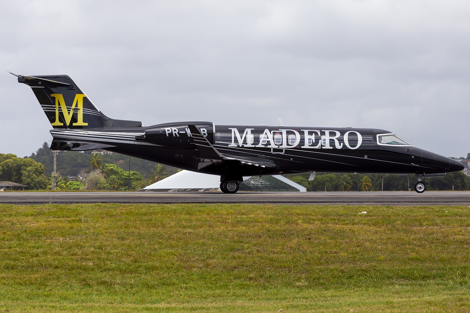 PR-WSB - Bombardier Learjet 40