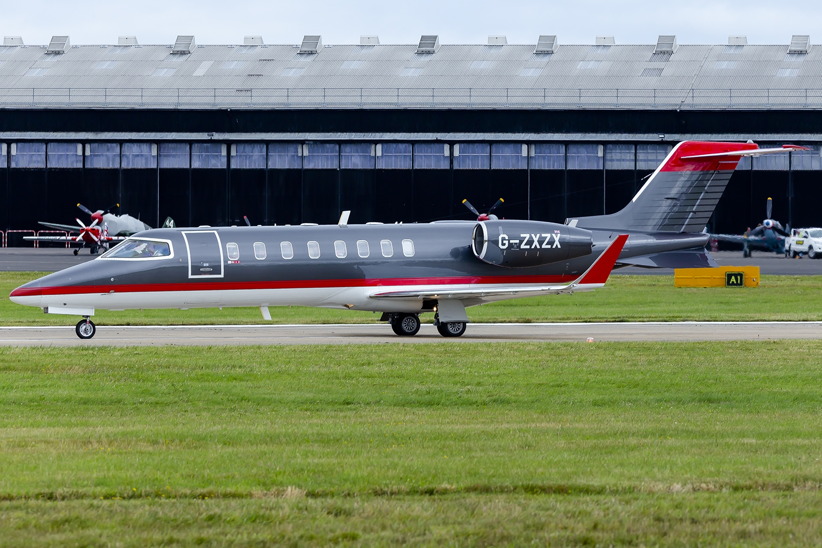 G-ZXZX - Bombardier Learjet 45