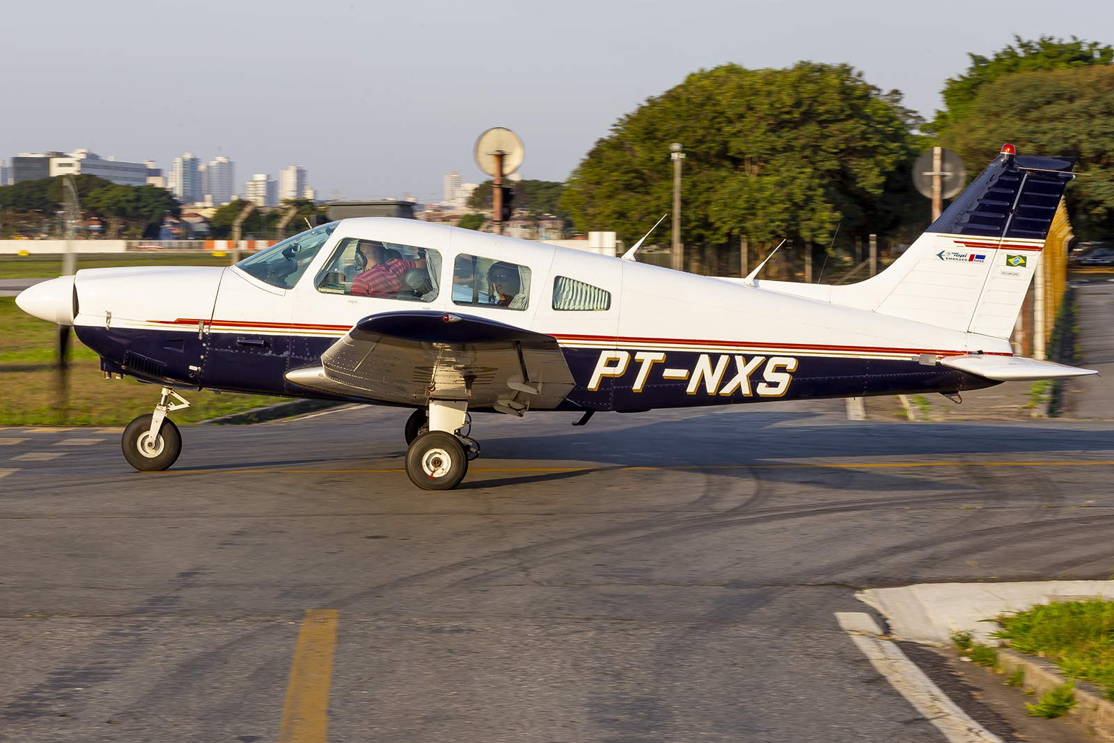 PT-NXS - Embraer EMB-712 Tupi