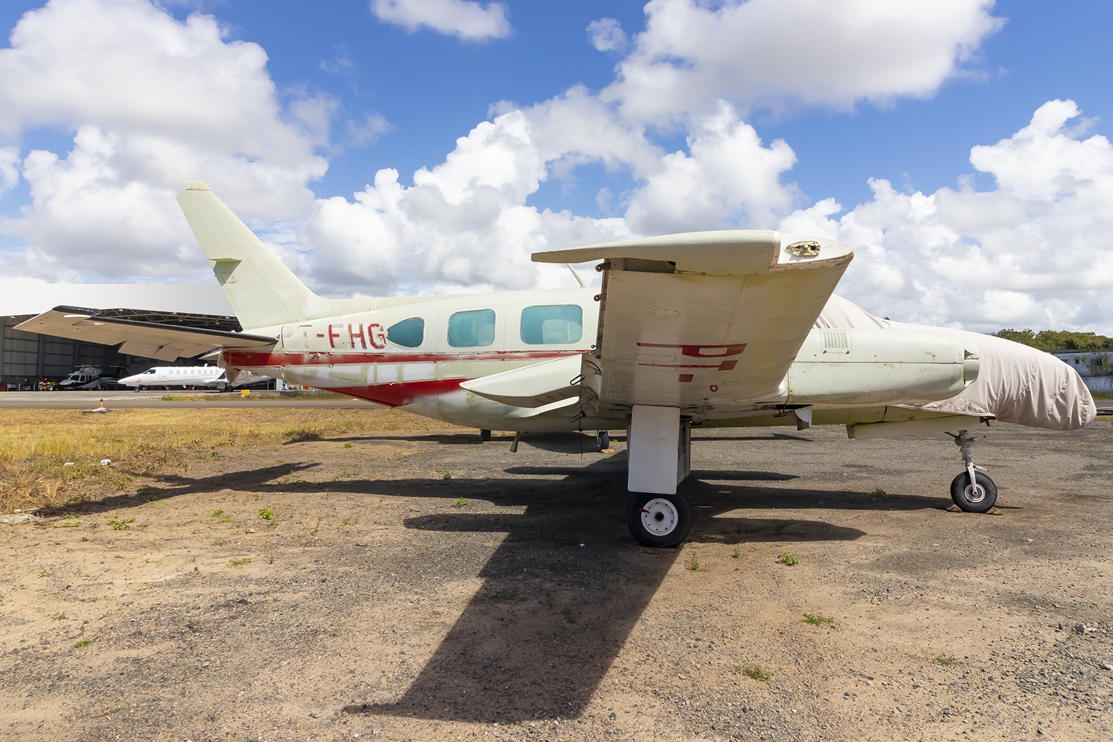 PT-EHG - Embraer EMB-820C NAVAJO