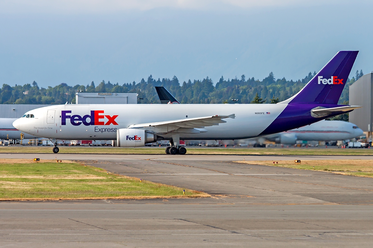 N685FE - Airbus A300 B4 F