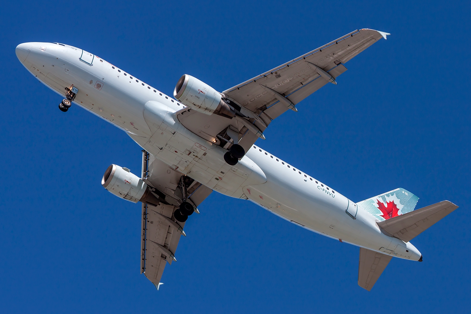 C-FNVU - Airbus A320