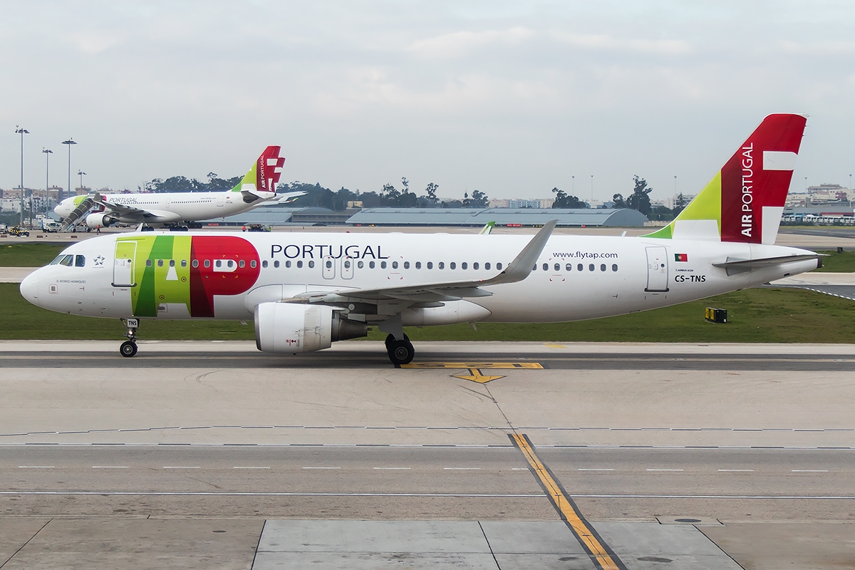 CS-TNS - Airbus A320