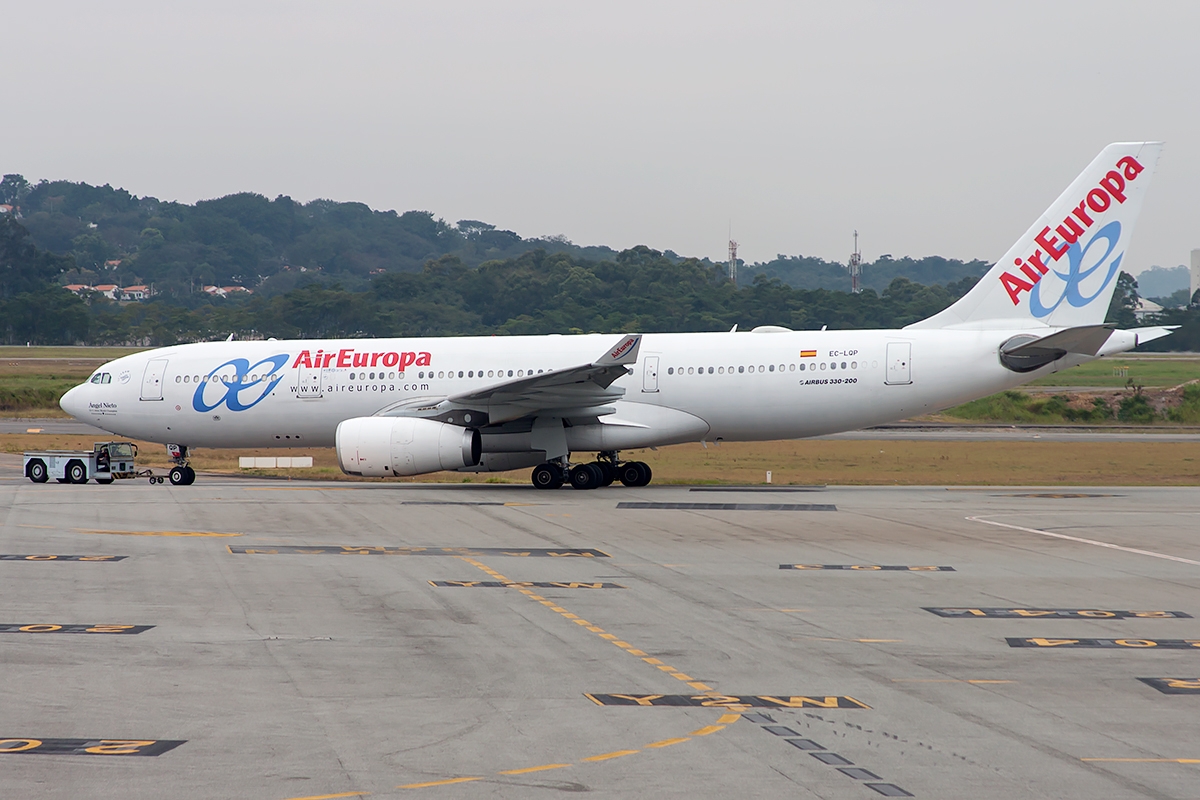 EC-LQP - Airbus A330-200