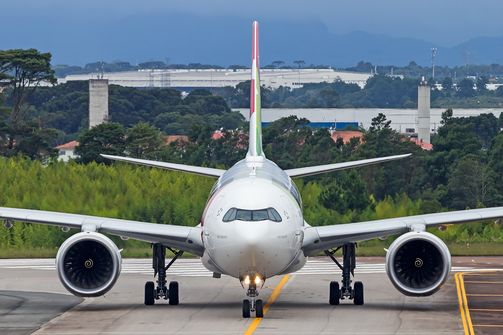 CS-TUC - Airbus A330-900