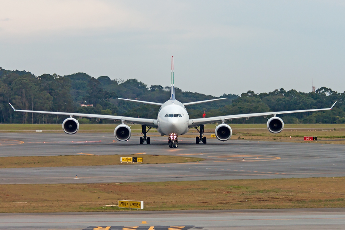 ZS-SNH - Airbus A340-600