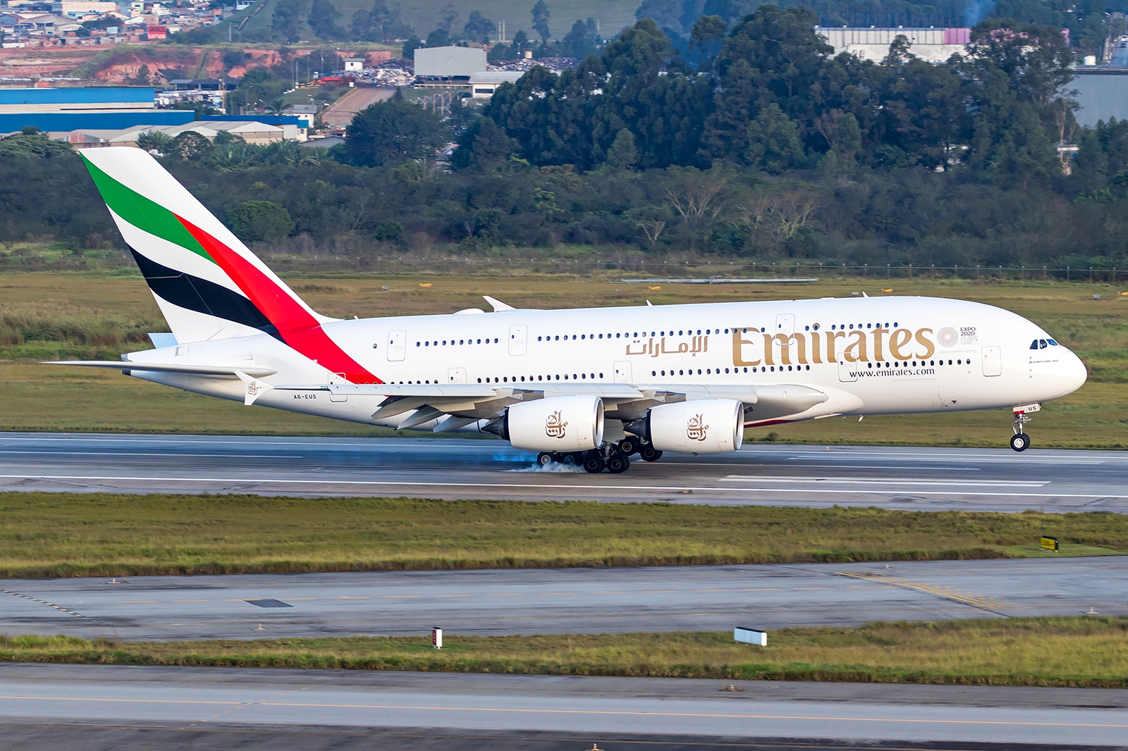 A6-EUS - Airbus A380