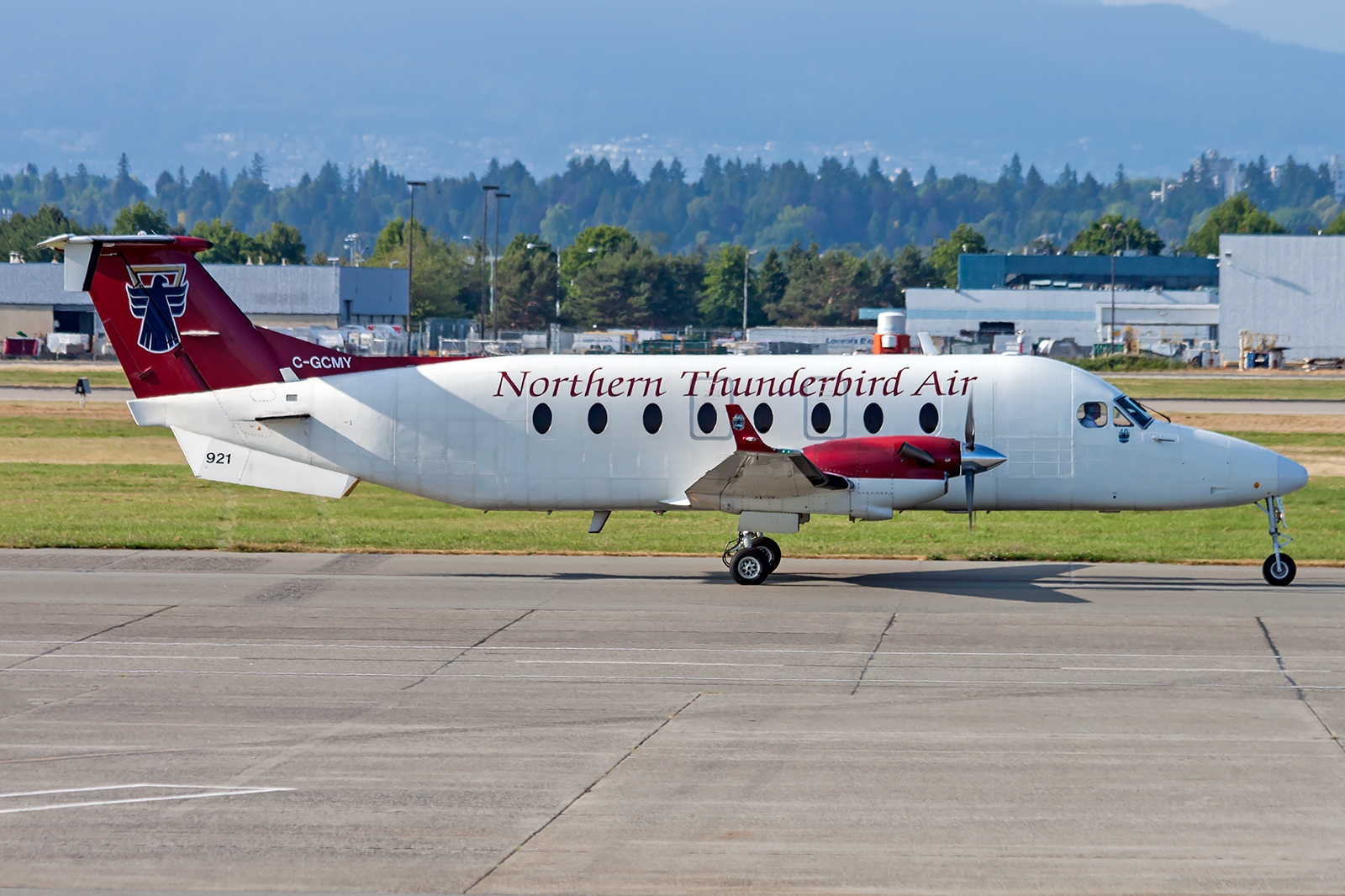 C-GCMY - Beech 1900