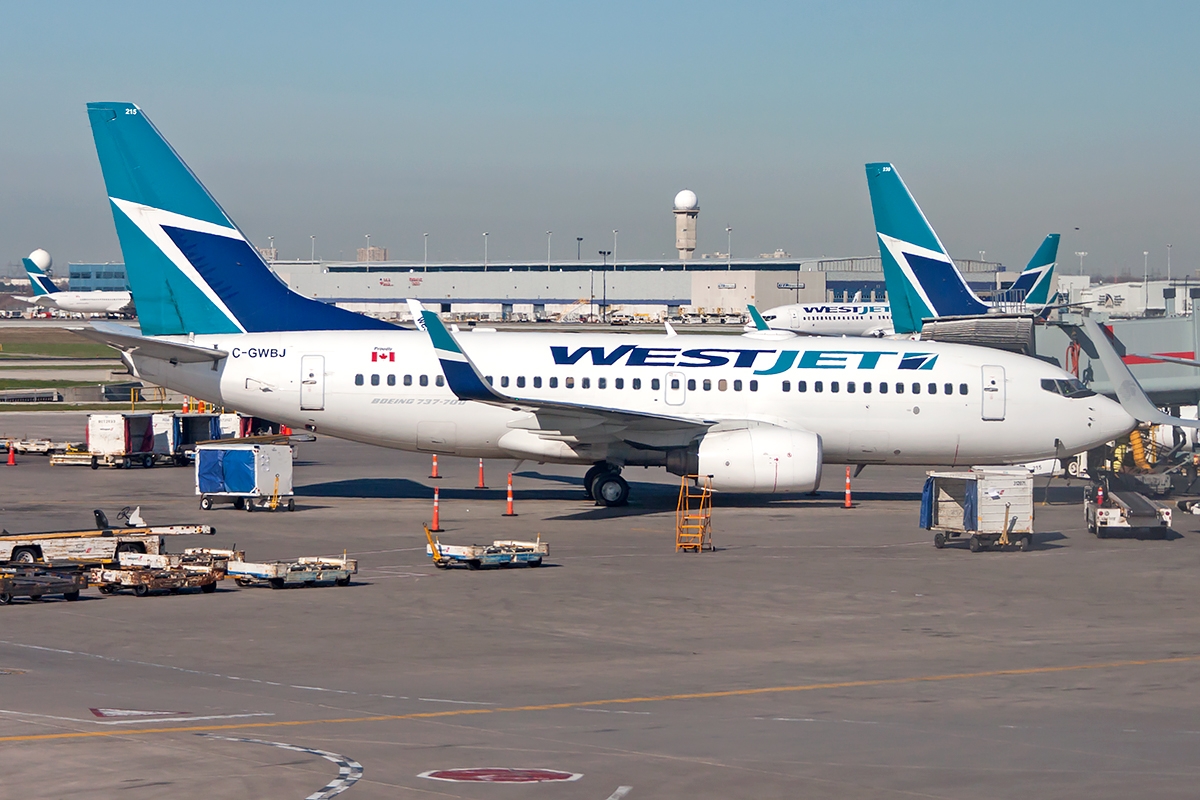 C-GWBJ - Boeing 737-700