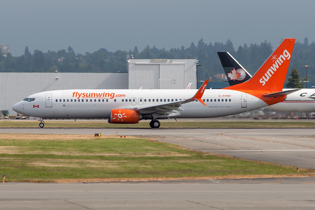 C-FPRP - Boeing 737-800