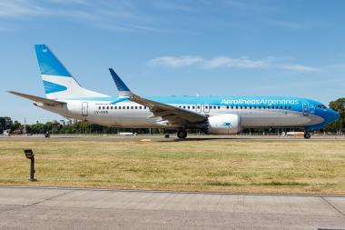 LV-GVE - Boeing 737-800