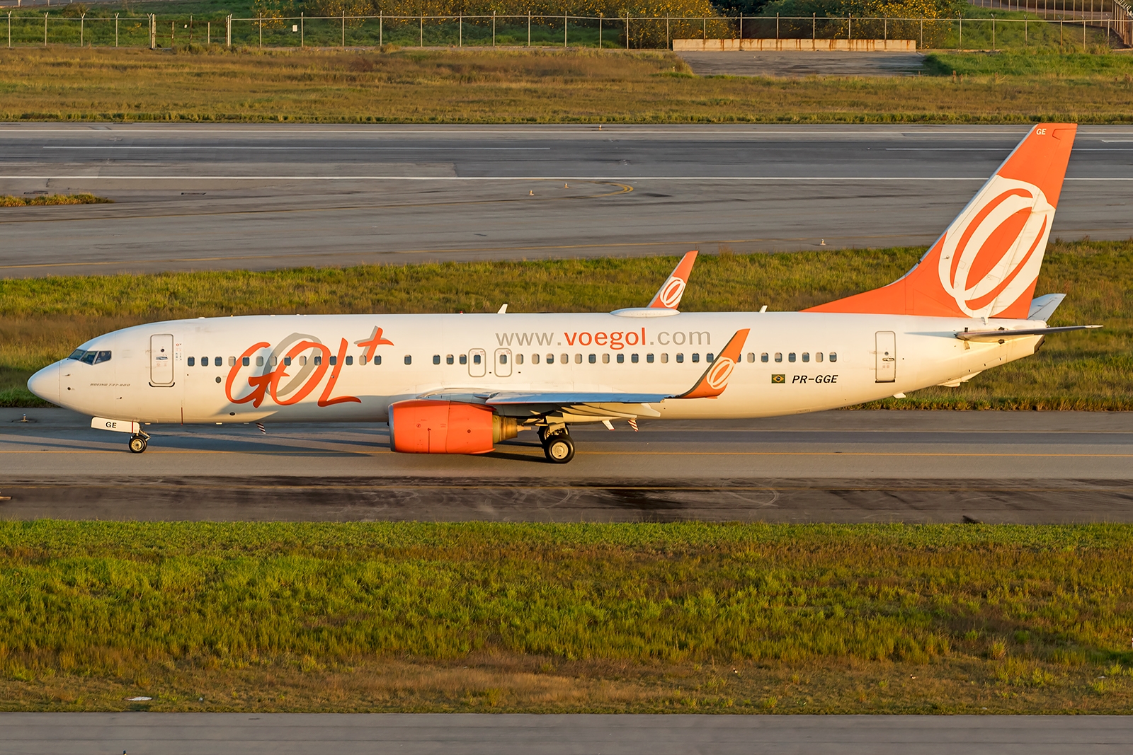 PR-GGE - Boeing 737-800