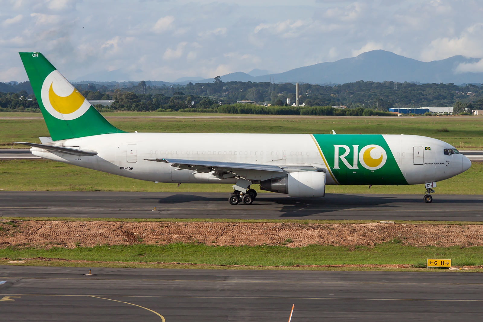 PR-IOH - Boeing 767-200F