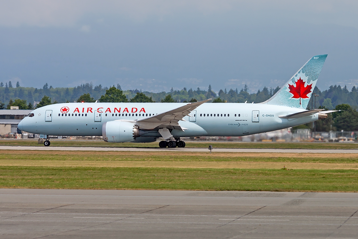 C-GHQQ - Boeing 787-8 DREAMLINER