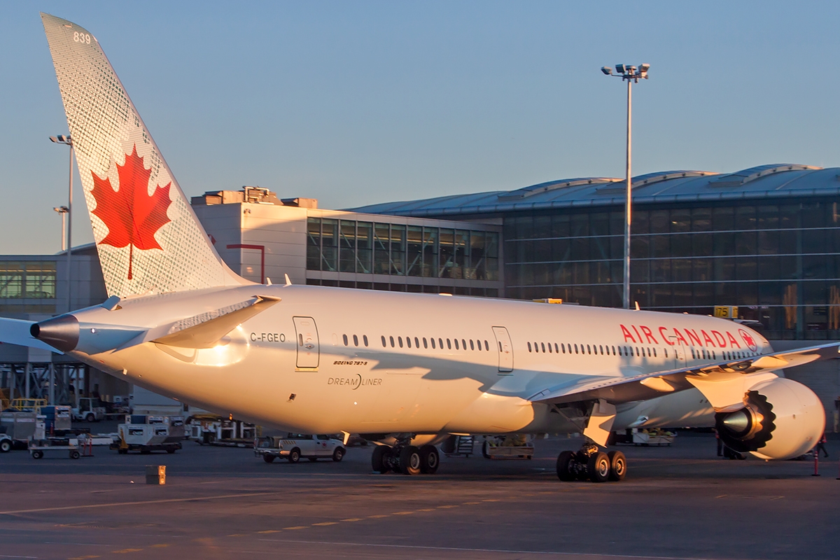 C-FGEO - Boeing 787-9 Dreamliner