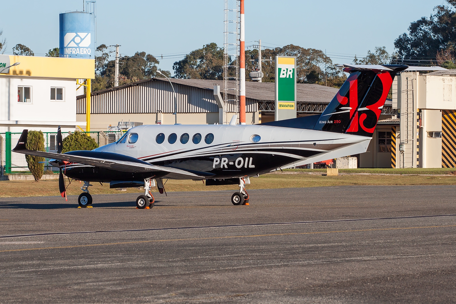 PR-OIL - Beechcraft B250 King Air