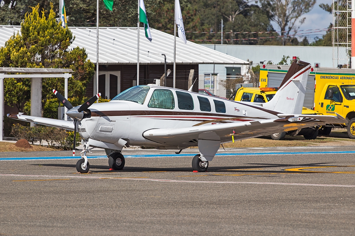 PR-LAD - Beechcraft A36 Bonanza