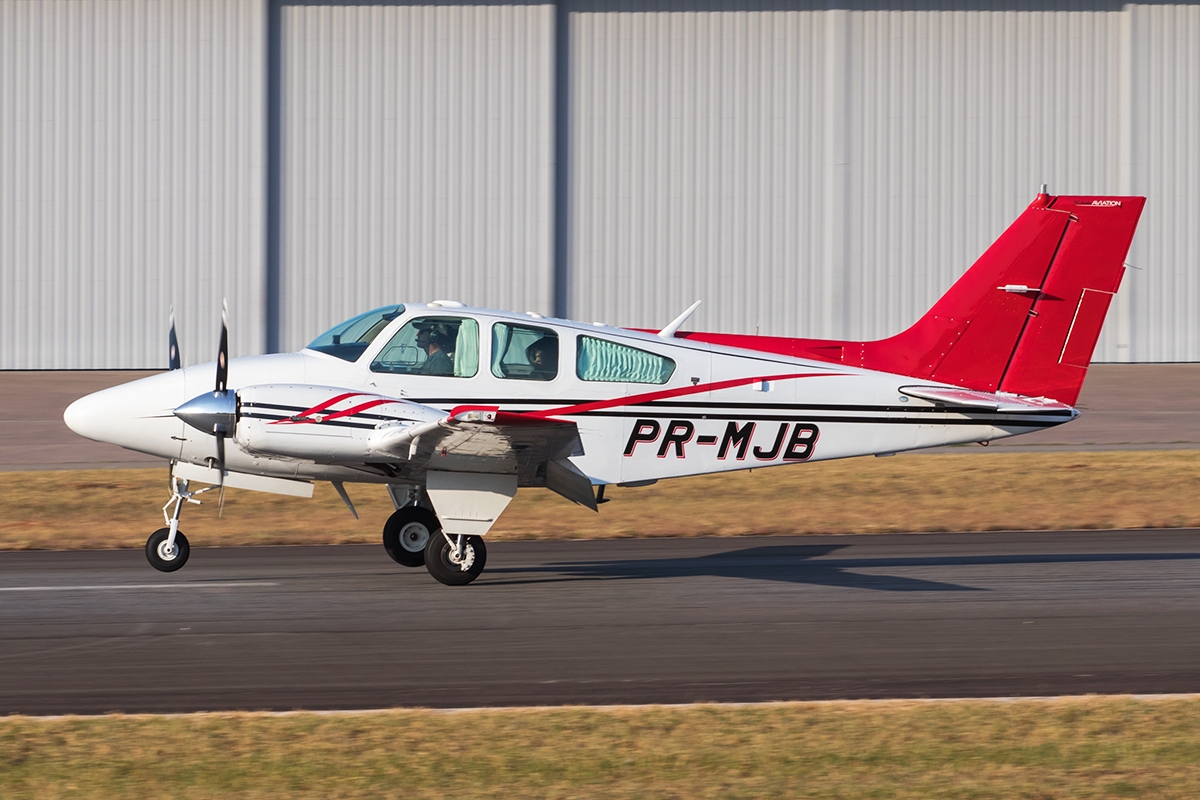 PR-MJB - Beechcraft 55 Baron