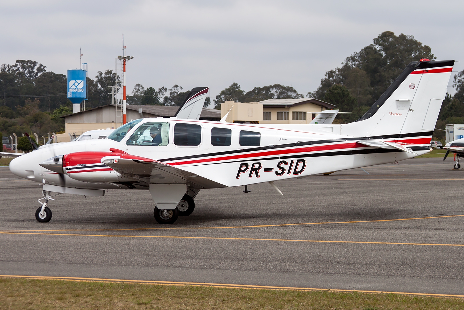 PR-SID - Beechcraft 58 Baron