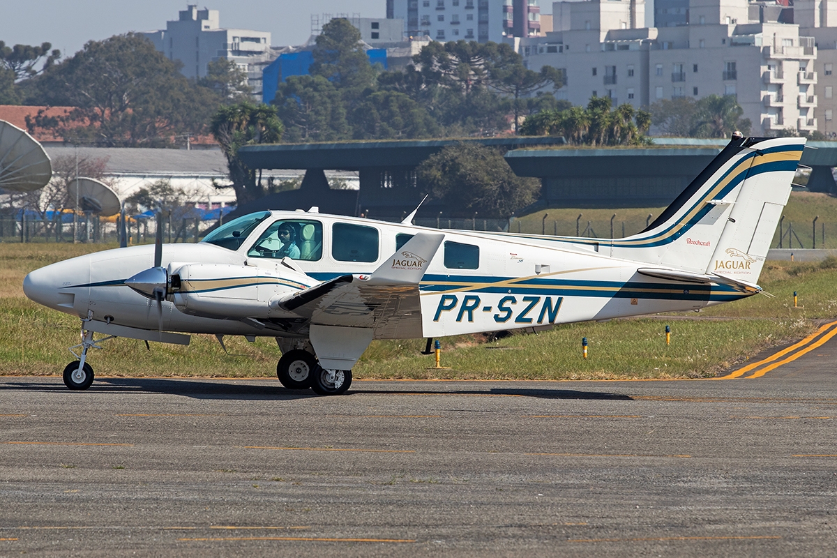 PR-SZN - Beechcraft 58 Baron