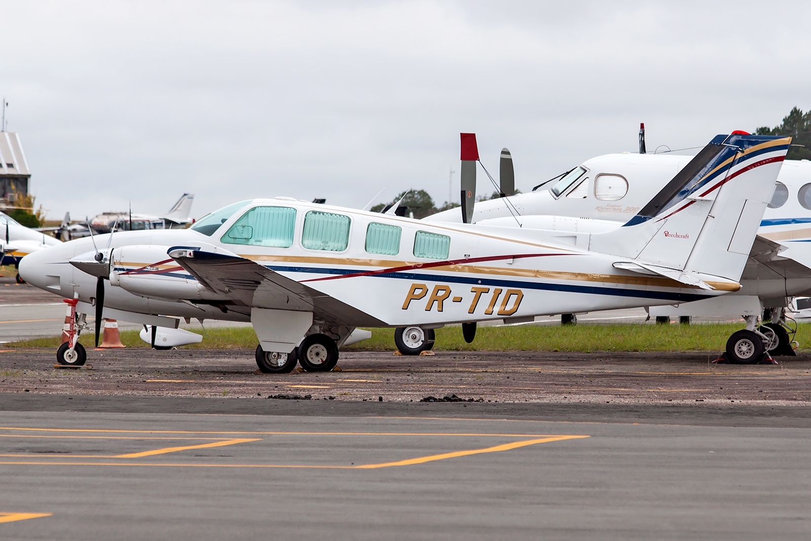 PR-TID - Beechcraft 58 Baron