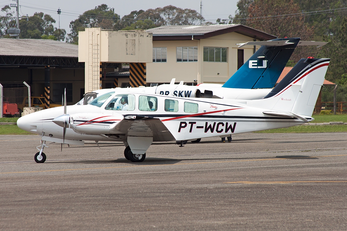 PT-WCW - Beechcraft 58 Baron