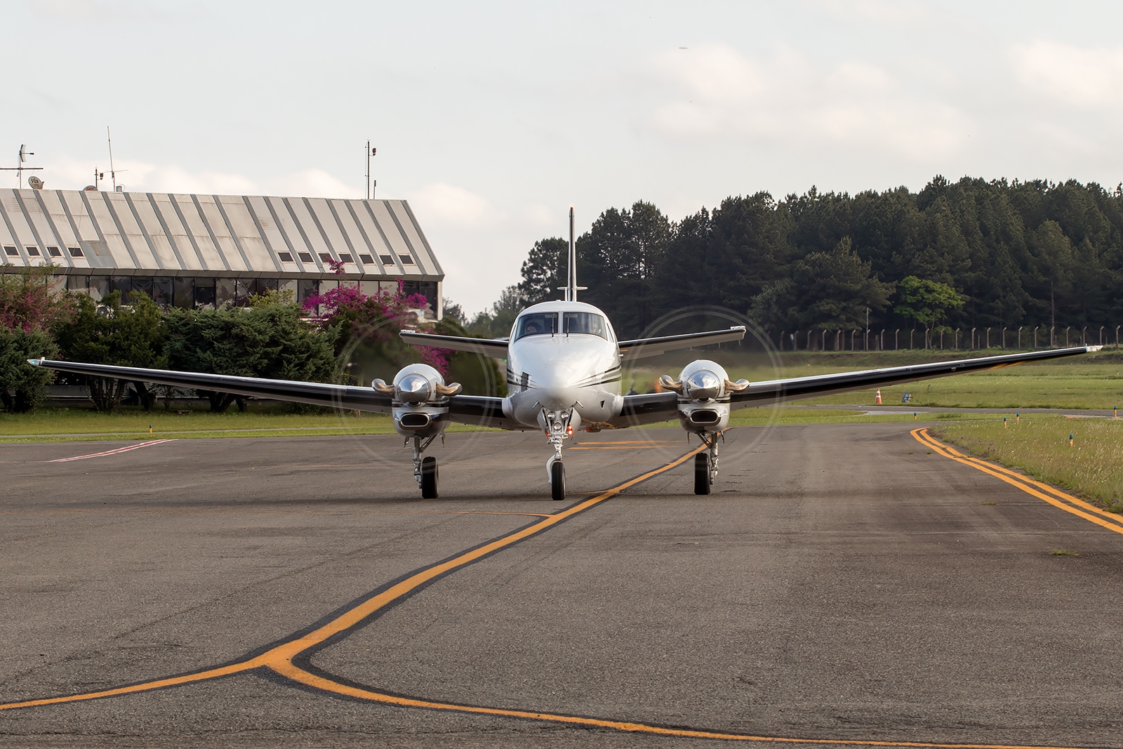 PP-WAT - Beechcraft C90 King Air