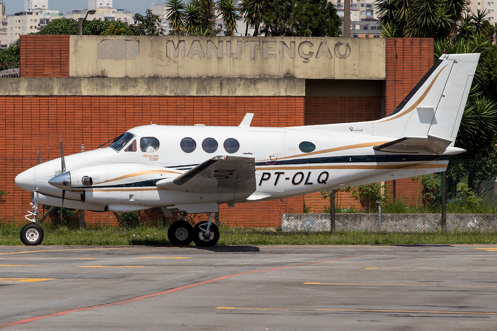 PT-OLQ - Beechcraft C90 King Air