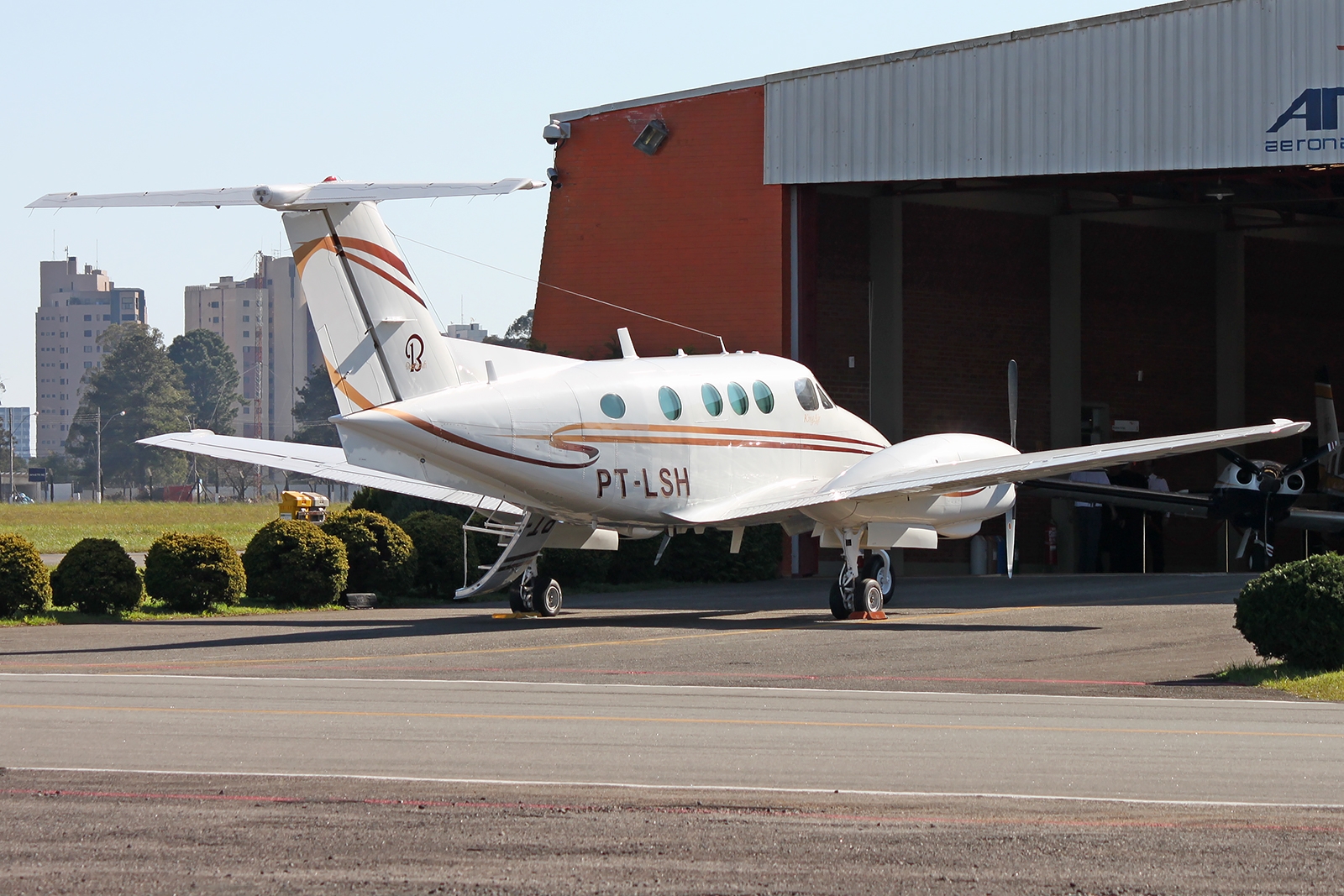 PT-LSH - Beechcraft F90 King Air