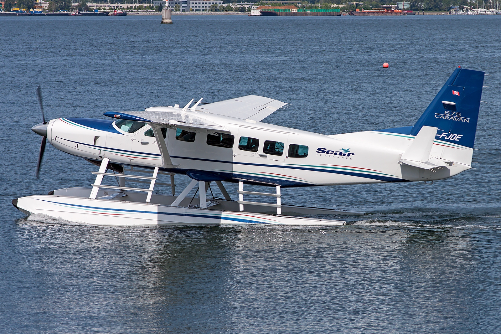 C-FJOE - Cessna 208B GRAND CARAVAN