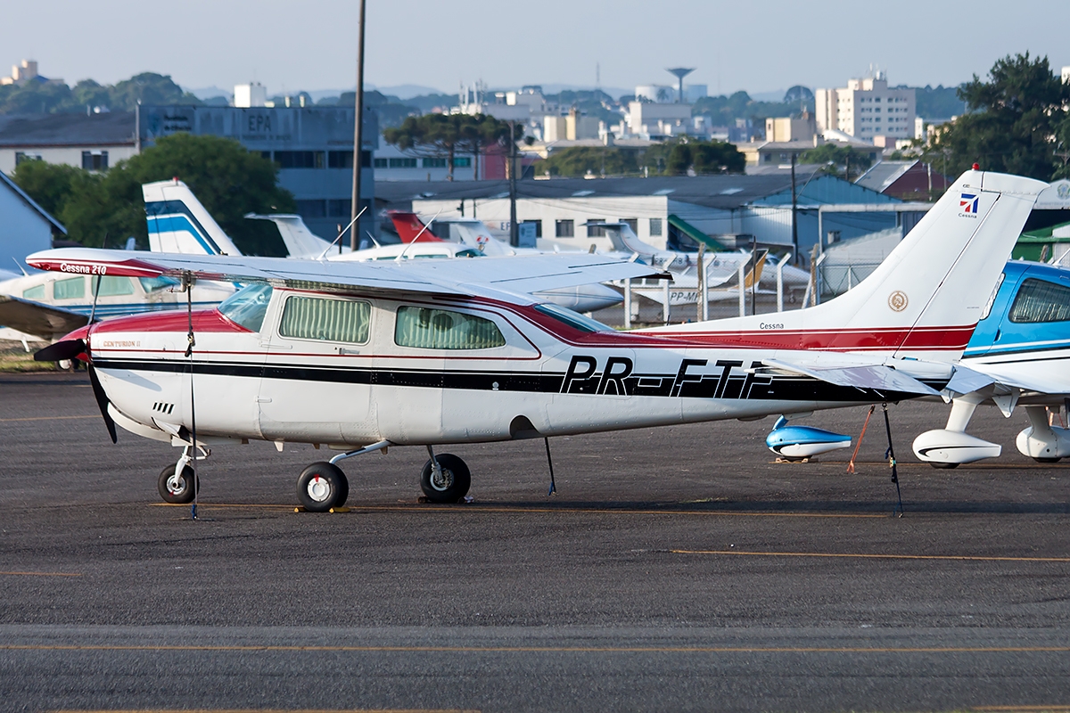 PR-FTF - Cessna 210 Centurion