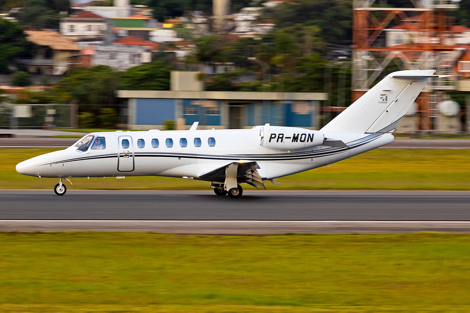 PR-MON - Cessna 525B CitationJet CJ3