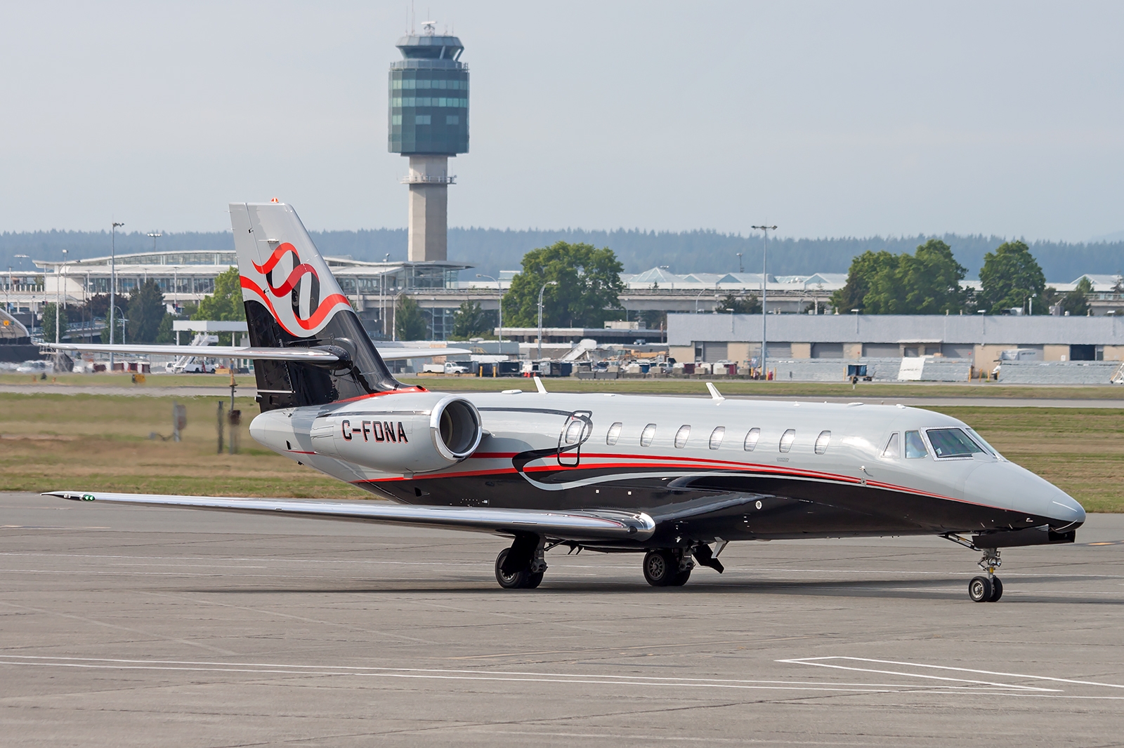 C-FDNA - Cessna 680 Citation Sovereign